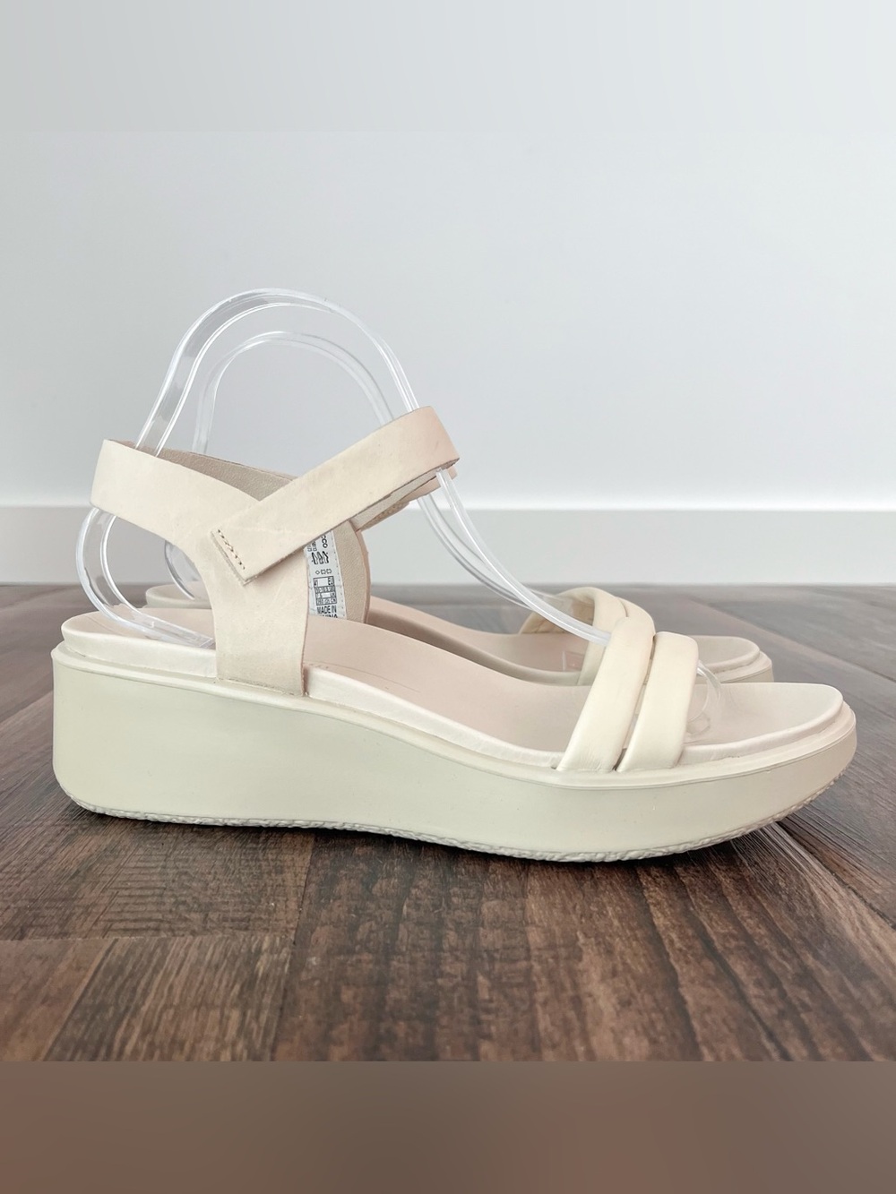 Ecco Flowt Lx Wedge Leather Platform Sandal US Size 10-10.5 EU 41 Limestone